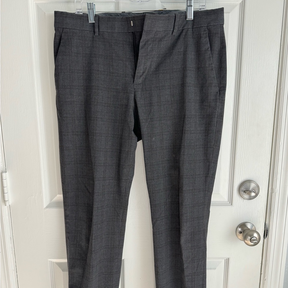 Men’s Perry Ellis Dress Pants